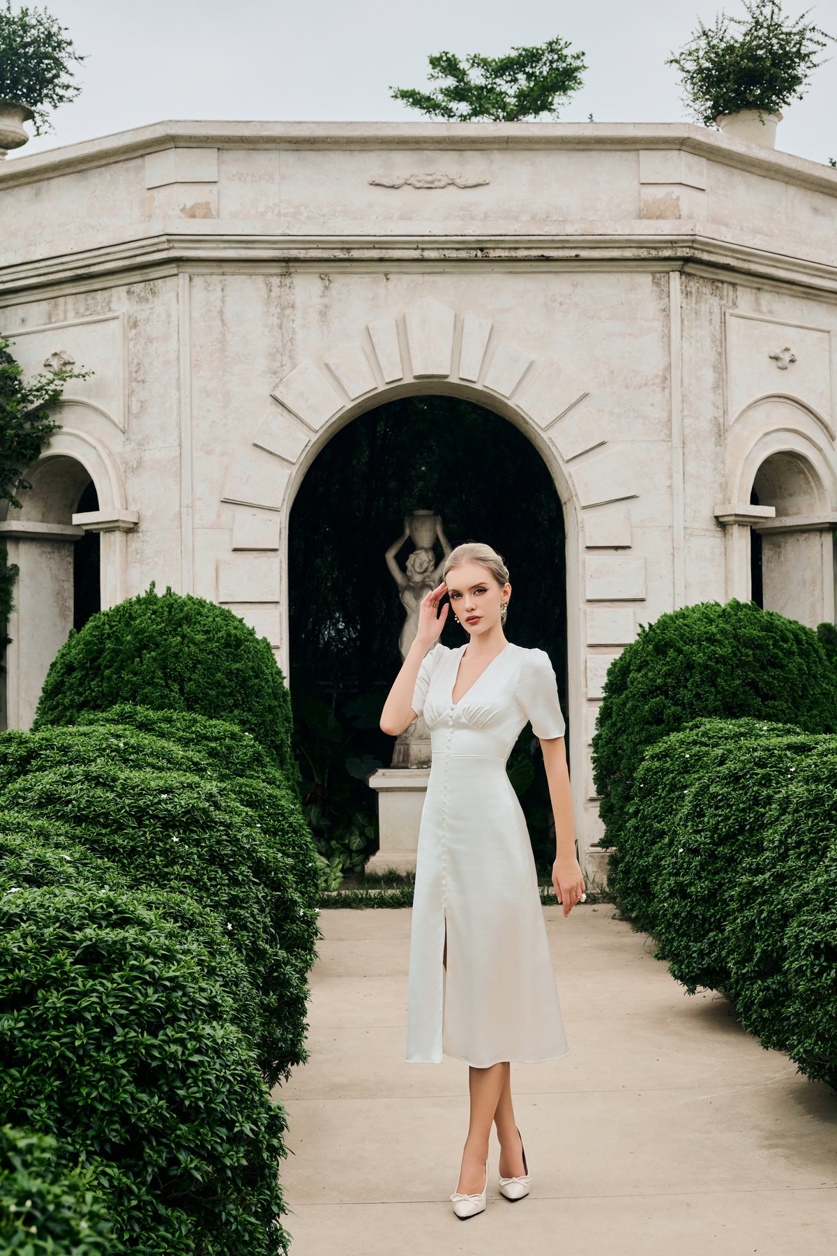 Elle Short Sleeves Midi Dress