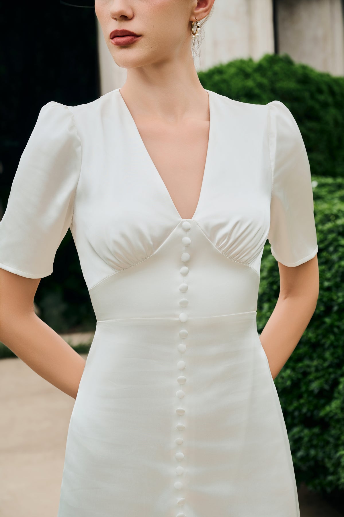 Elle Short Sleeves Midi Dress