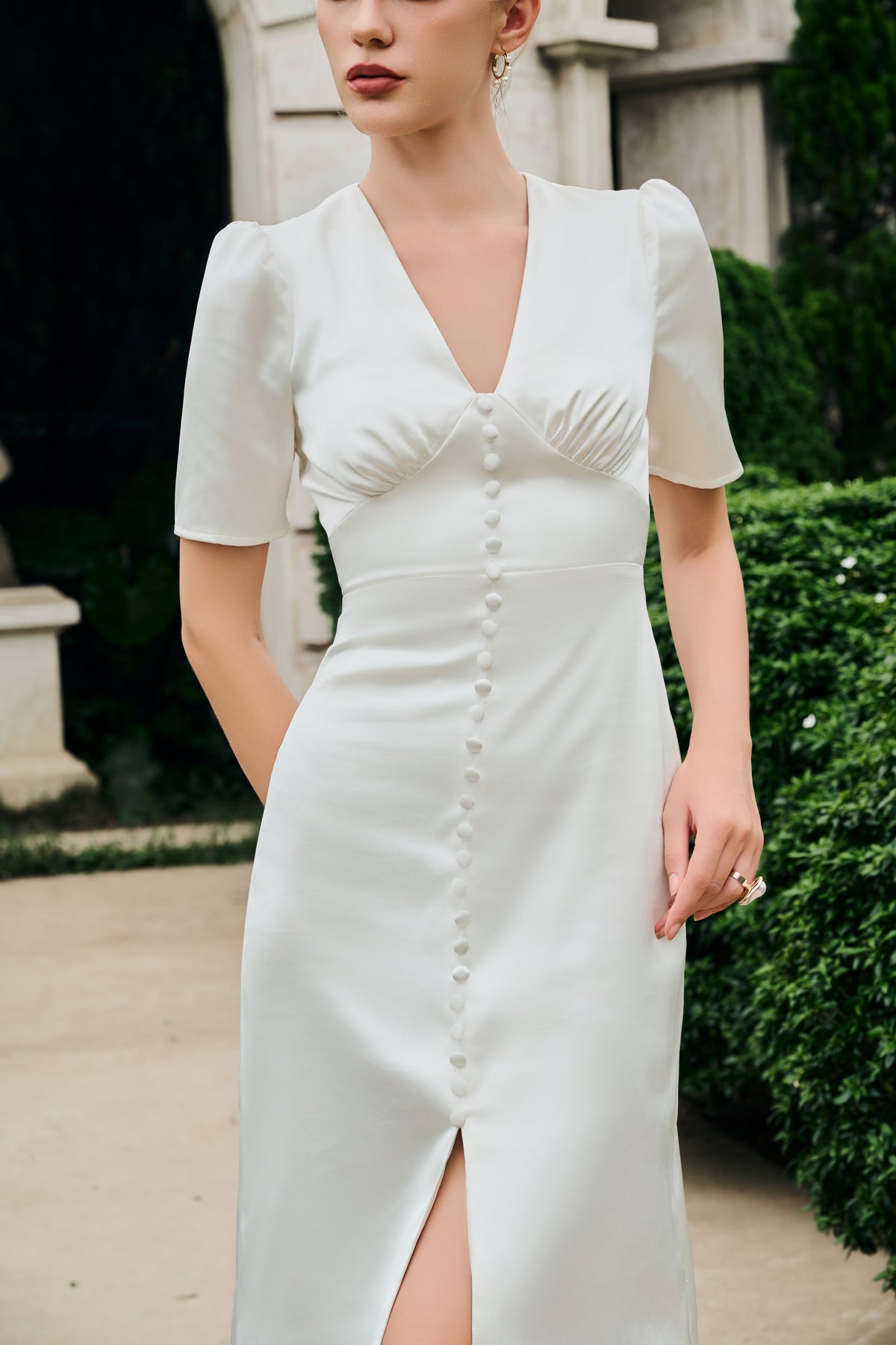 Elle Short Sleeves Midi Dress